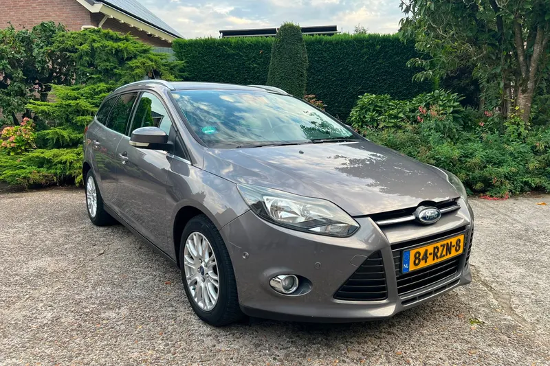 Ford Focus (2011)