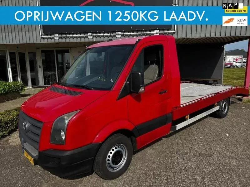 Volkswagen Crafter (2009) — foto 1