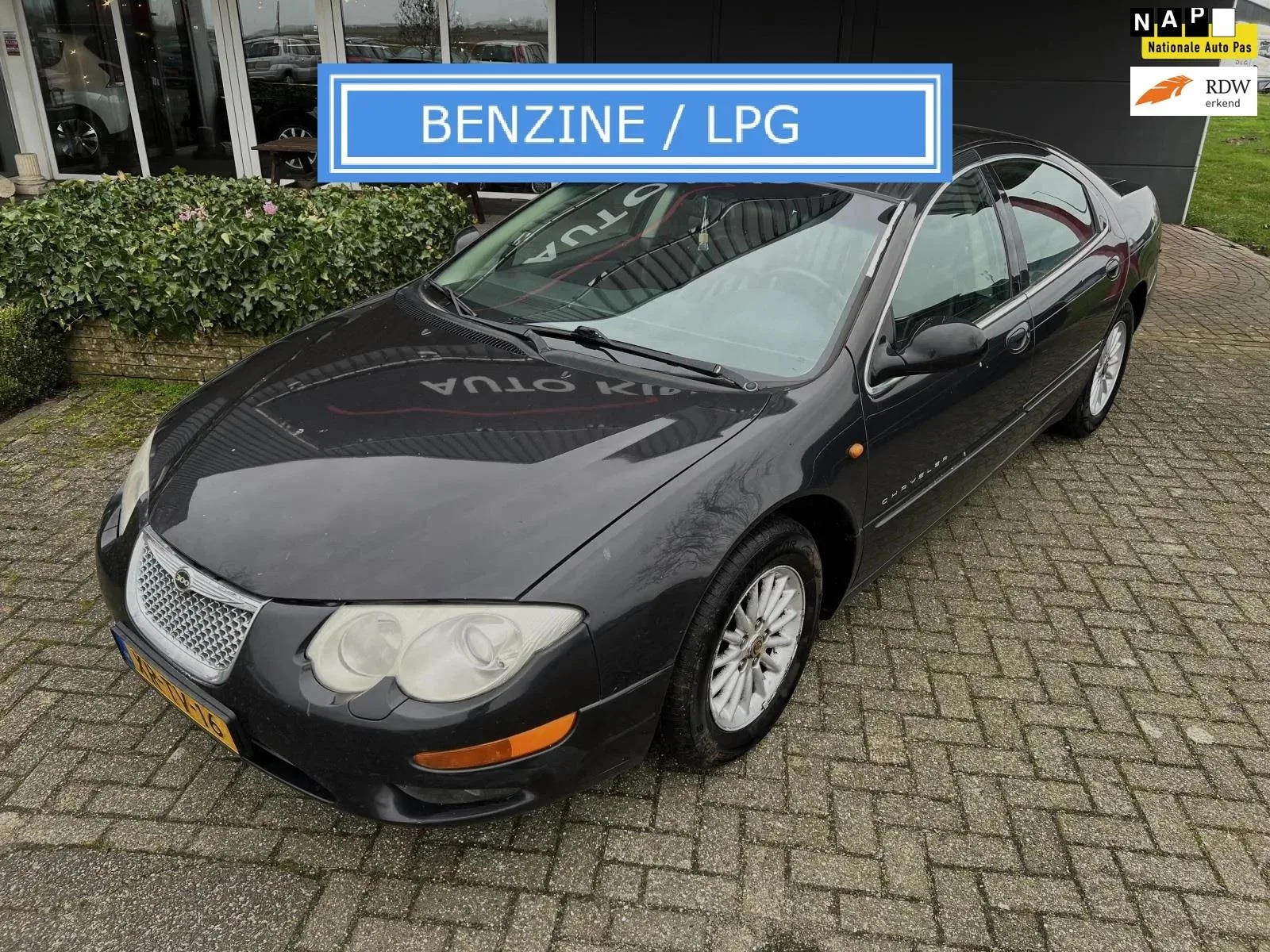 Chrysler 300M (1999) — foto 1