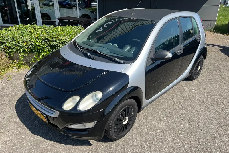 Smart ForFour (2004)