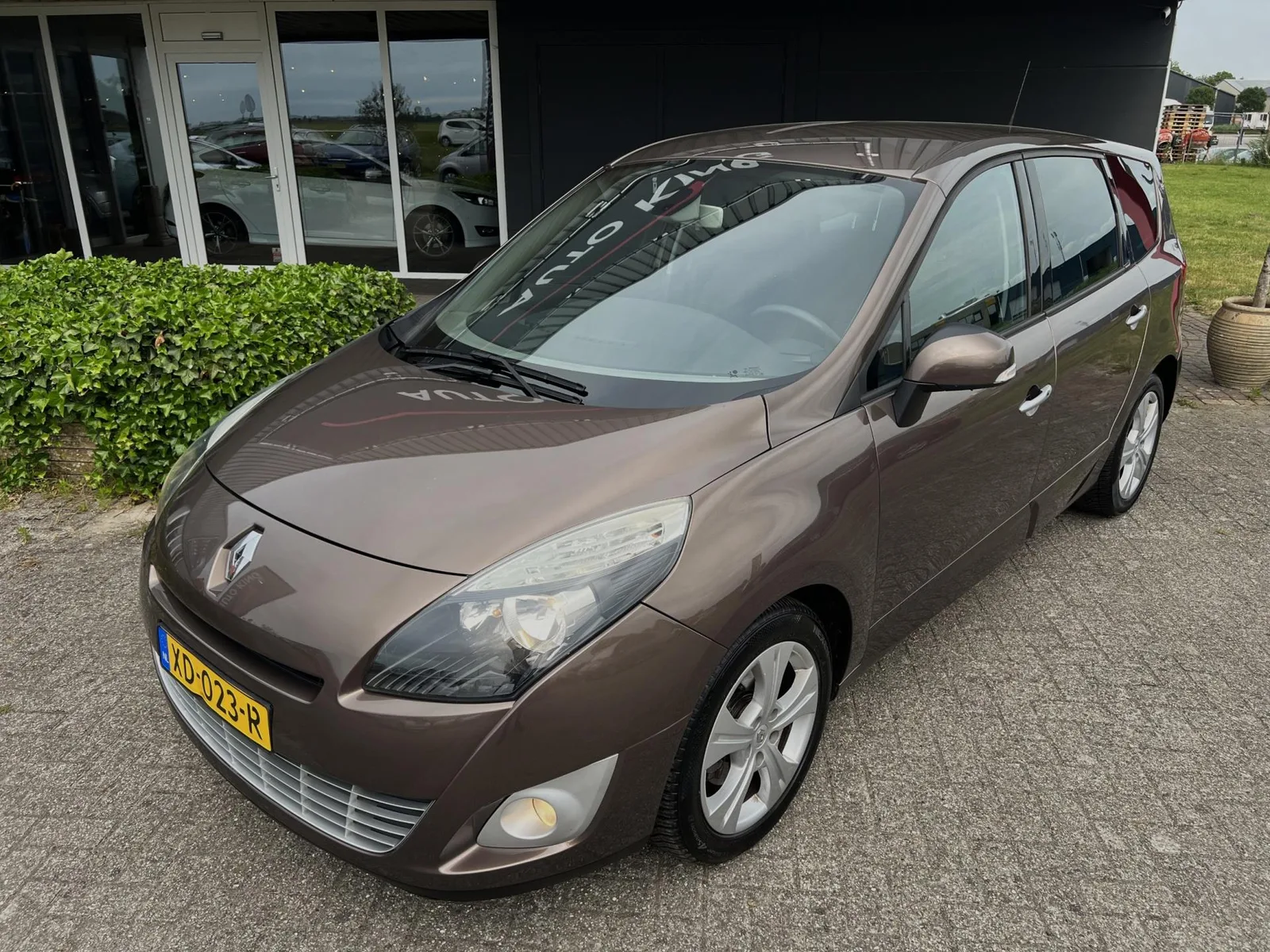 Renault Grand Scénic (2009) — foto 1
