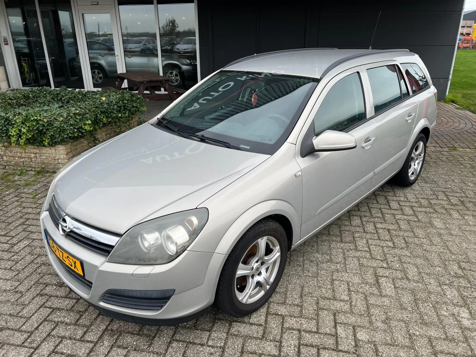 Opel Astra (2007) — foto 1