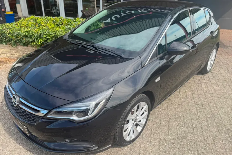 Opel Astra (2017)