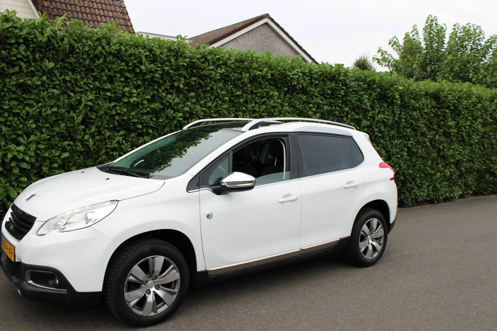 Peugeot 2008 (2015) — foto 1