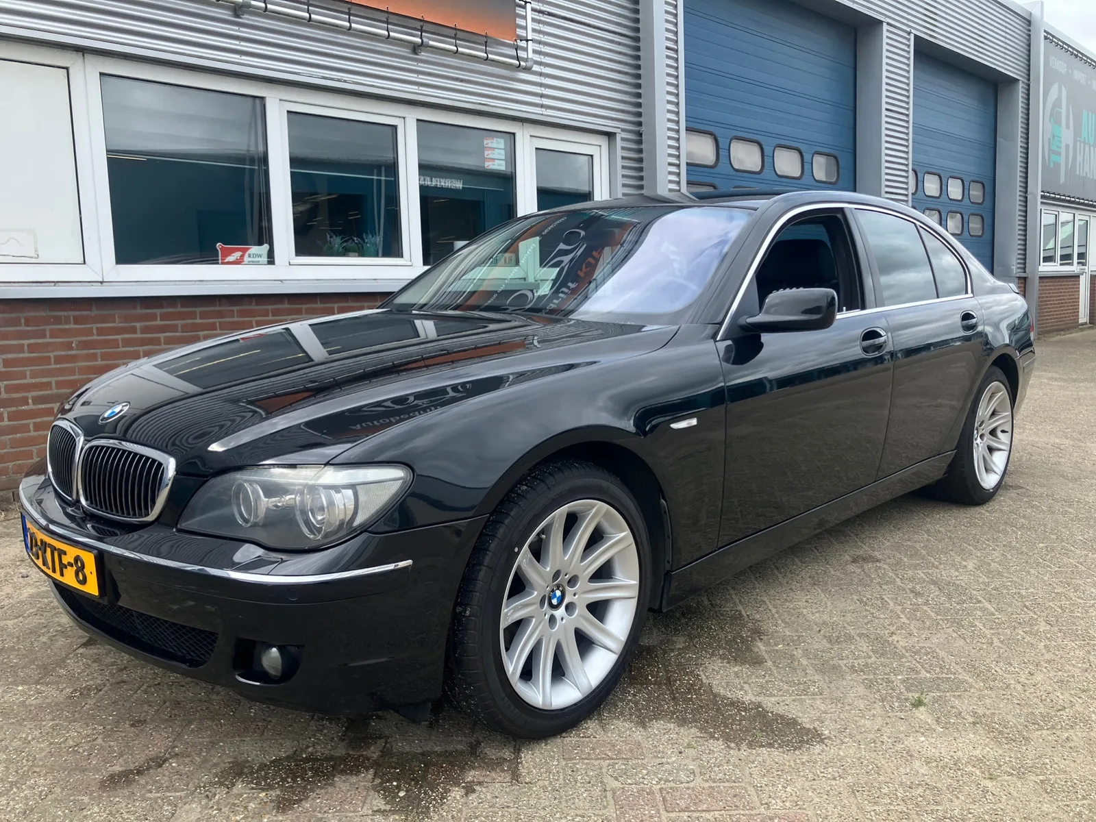 BMW 7-Serie (2006) — foto 1