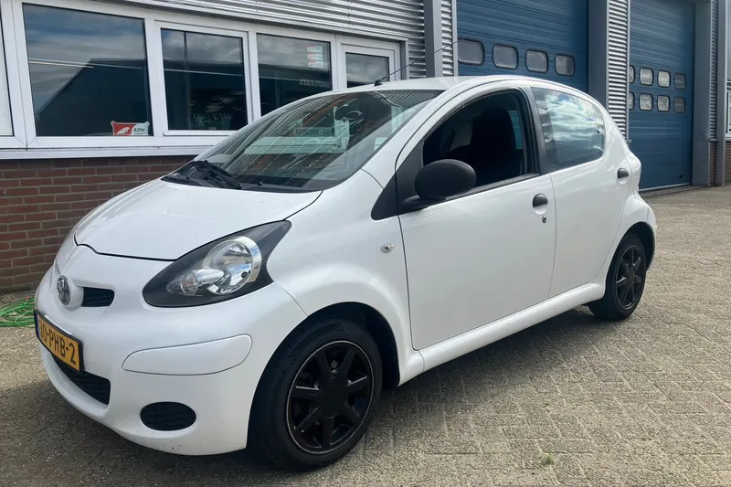 Toyota Aygo (2011)