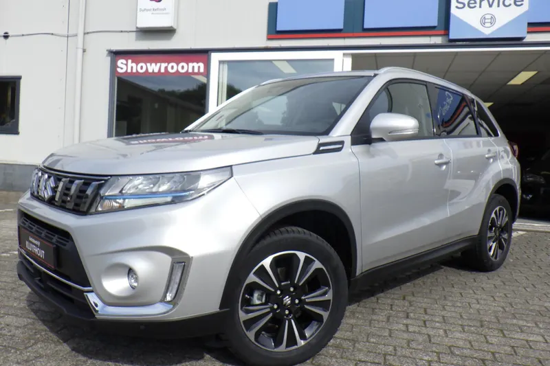 Suzuki Vitara (2023)