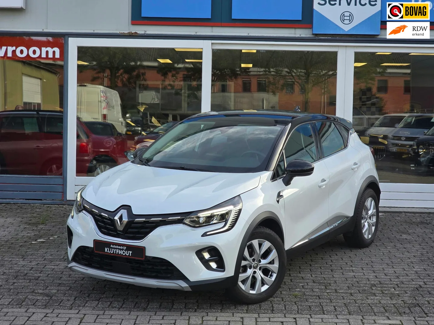 Renault Captur (2020) — foto 1