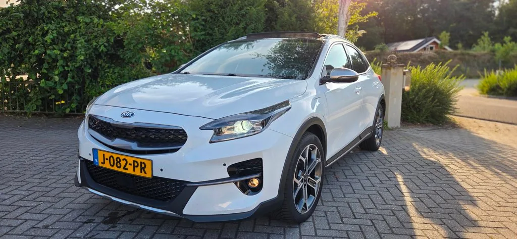 Kia XCeed (2020) — foto 1