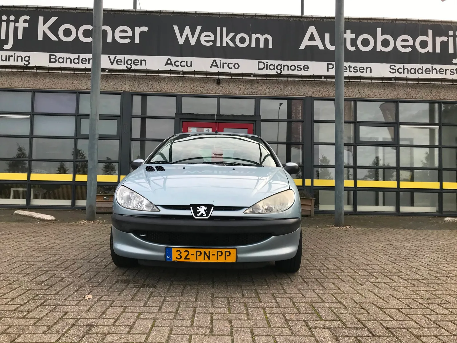 Peugeot 206 (2004) — foto 1