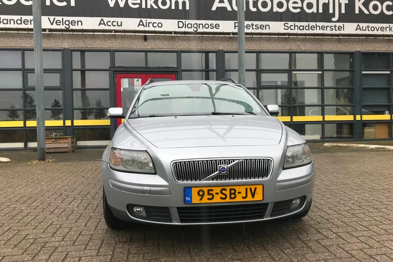 Volvo V50 (2005)