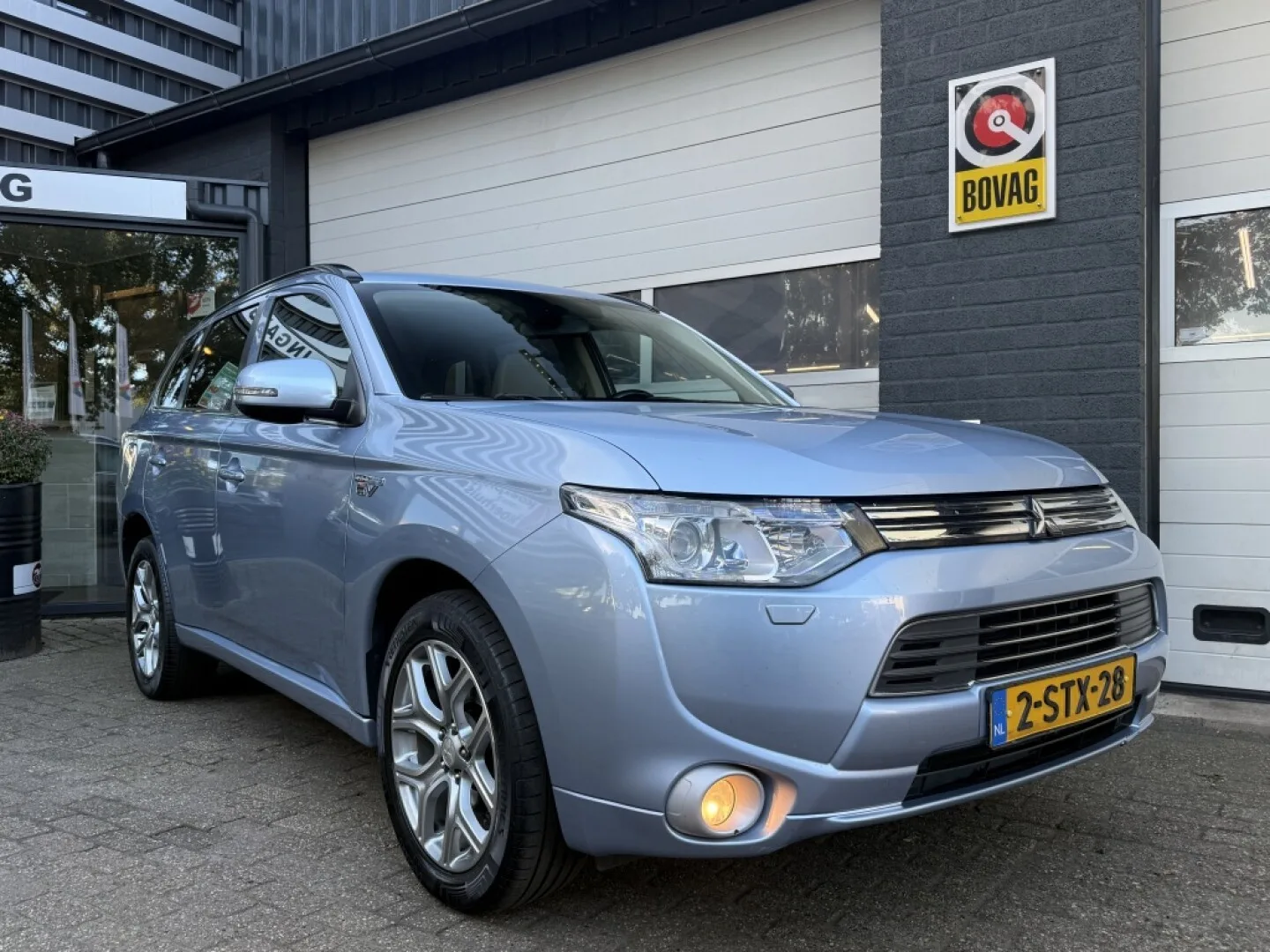 Mitsubishi Outlander (2013) — foto 1