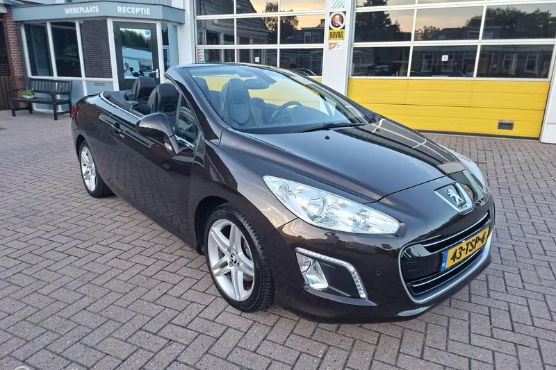 Peugeot 308 (2012)
