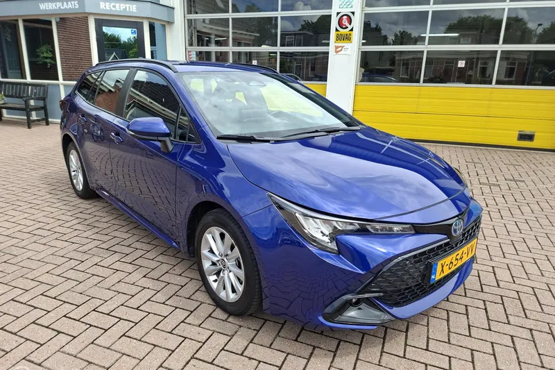 Toyota Corolla (2024)