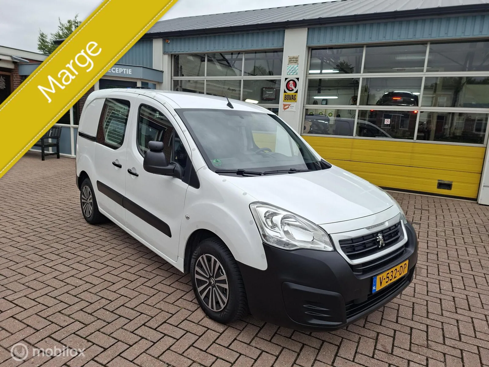 Peugeot Partner (2017) — foto 1