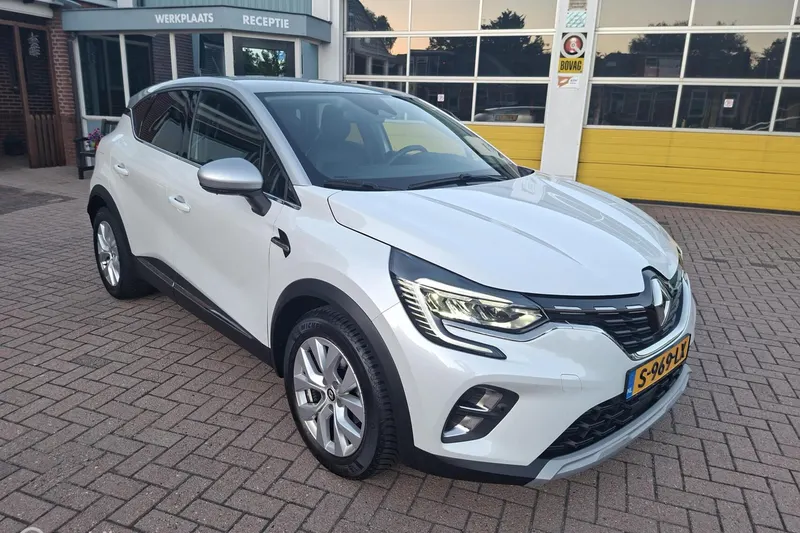 Renault Captur (2023)
