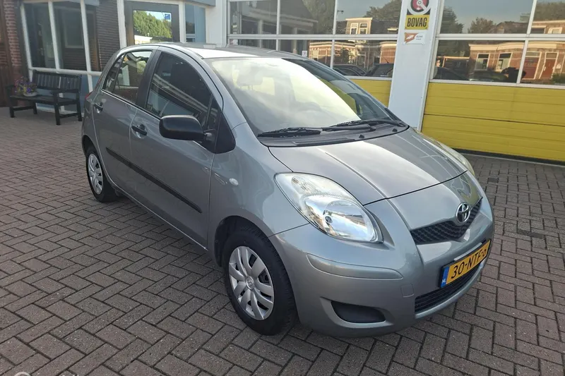 Toyota Yaris (2010)