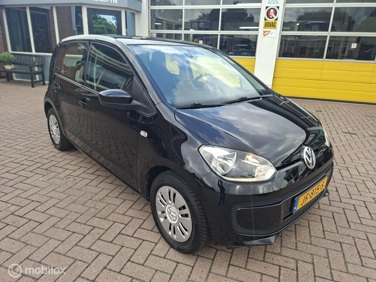 Volkswagen Up! (2016) — foto 1