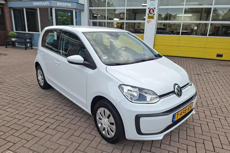 Volkswagen Up! (2023)