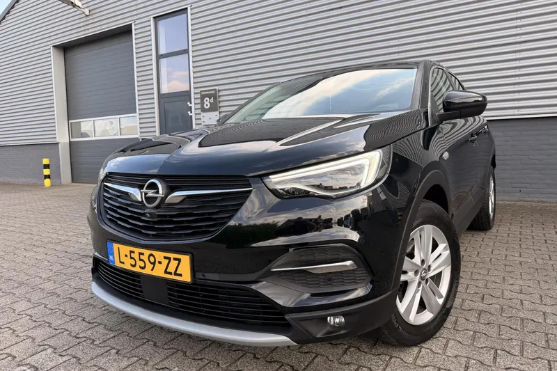 Opel Grandland X (2021)