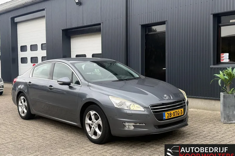Peugeot 508 (2012)