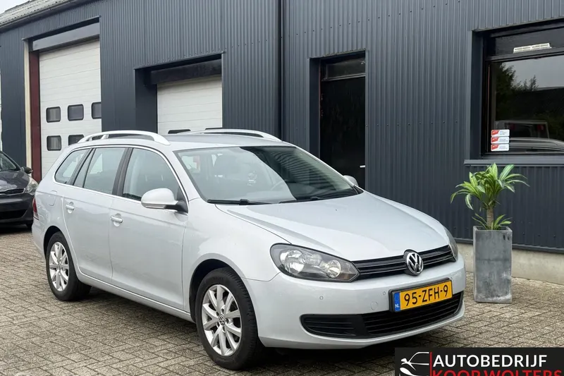 Volkswagen Golf (2012)