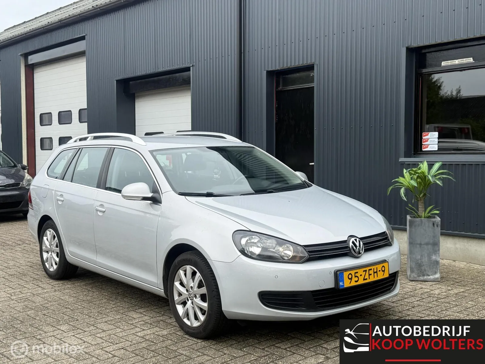 Volkswagen Golf (2012) — foto 1