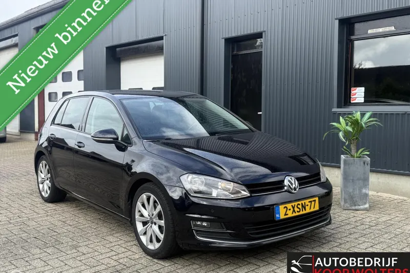 Volkswagen Golf (2014)