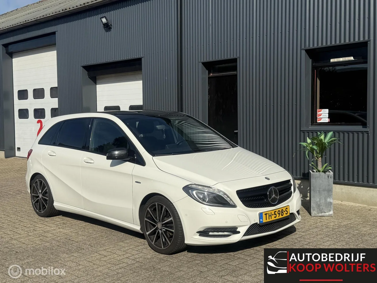 Mercedes-Benz B-Klasse (2012) — foto 1