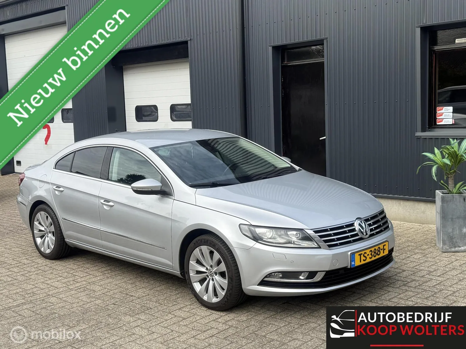 Volkswagen CC (2014) — foto 1