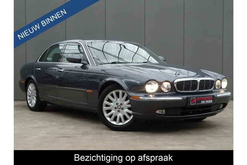 Jaguar XJ (2003)