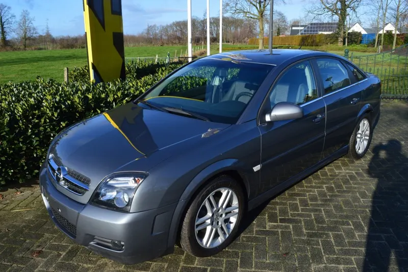 Opel Vectra (2002)