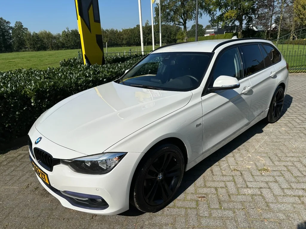 BMW 3-Serie (2016) — foto 1
