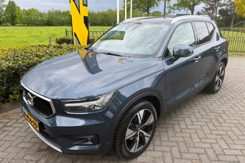 Volvo XC40 (2021)