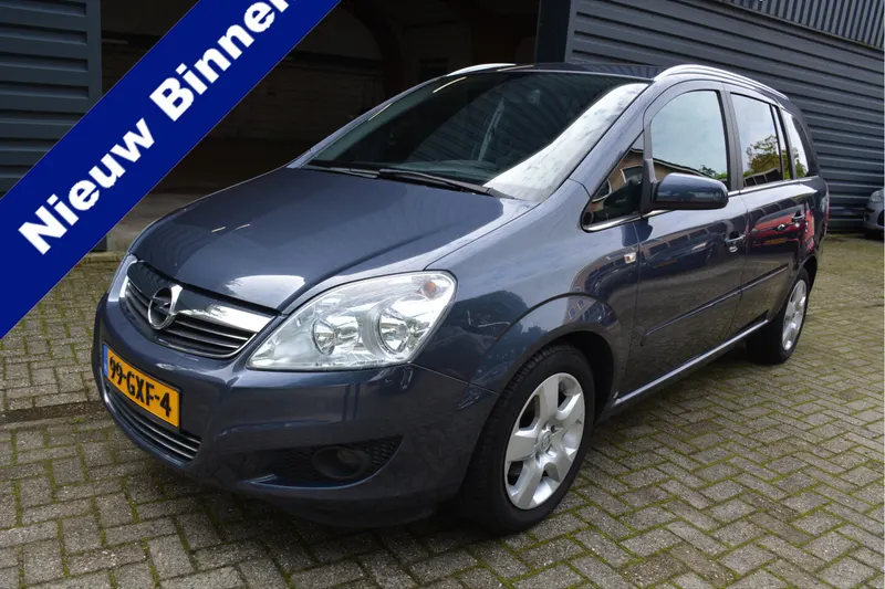 Opel Zafira (2008)