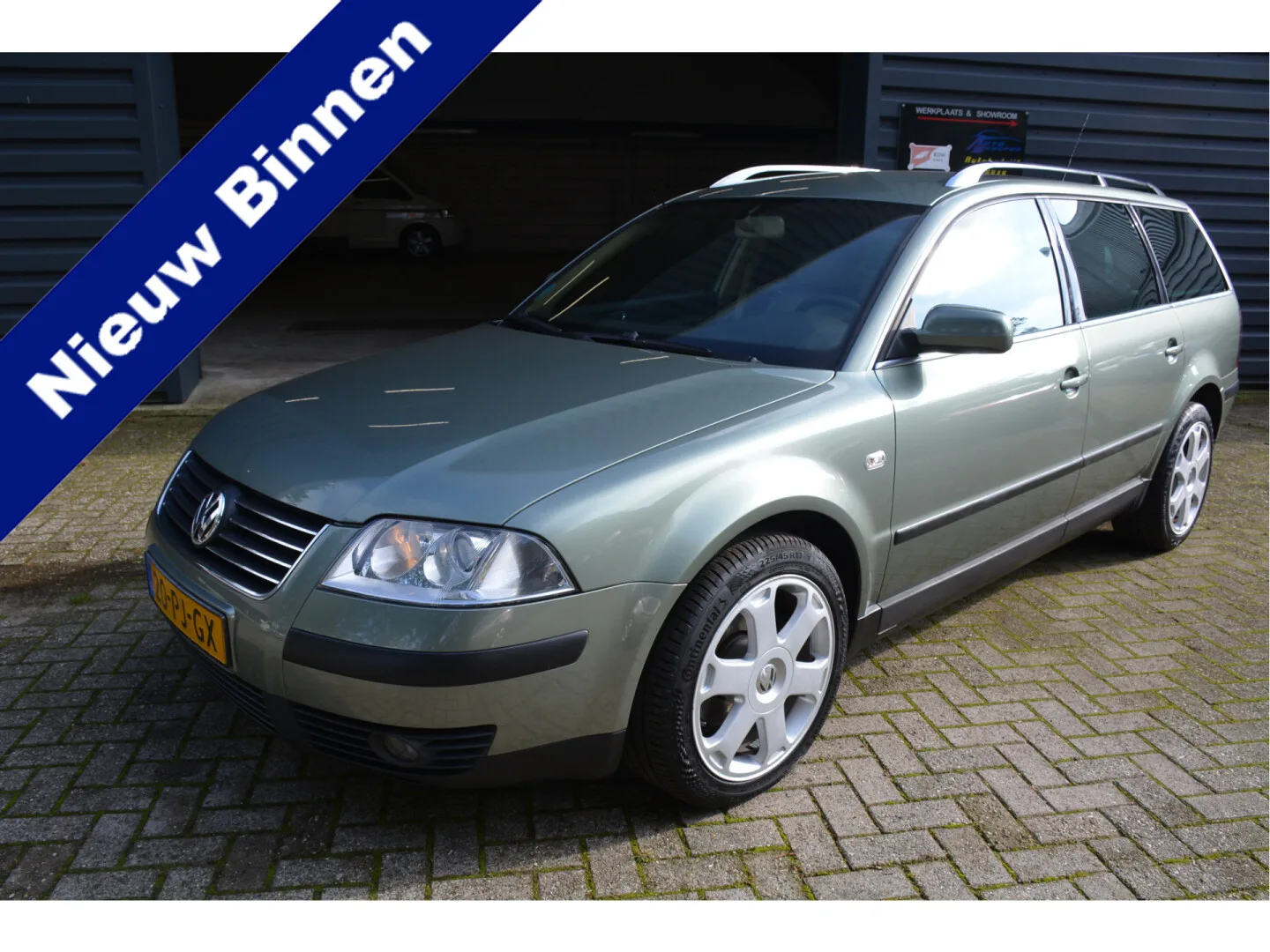 Volkswagen Passat (2004) — foto 1