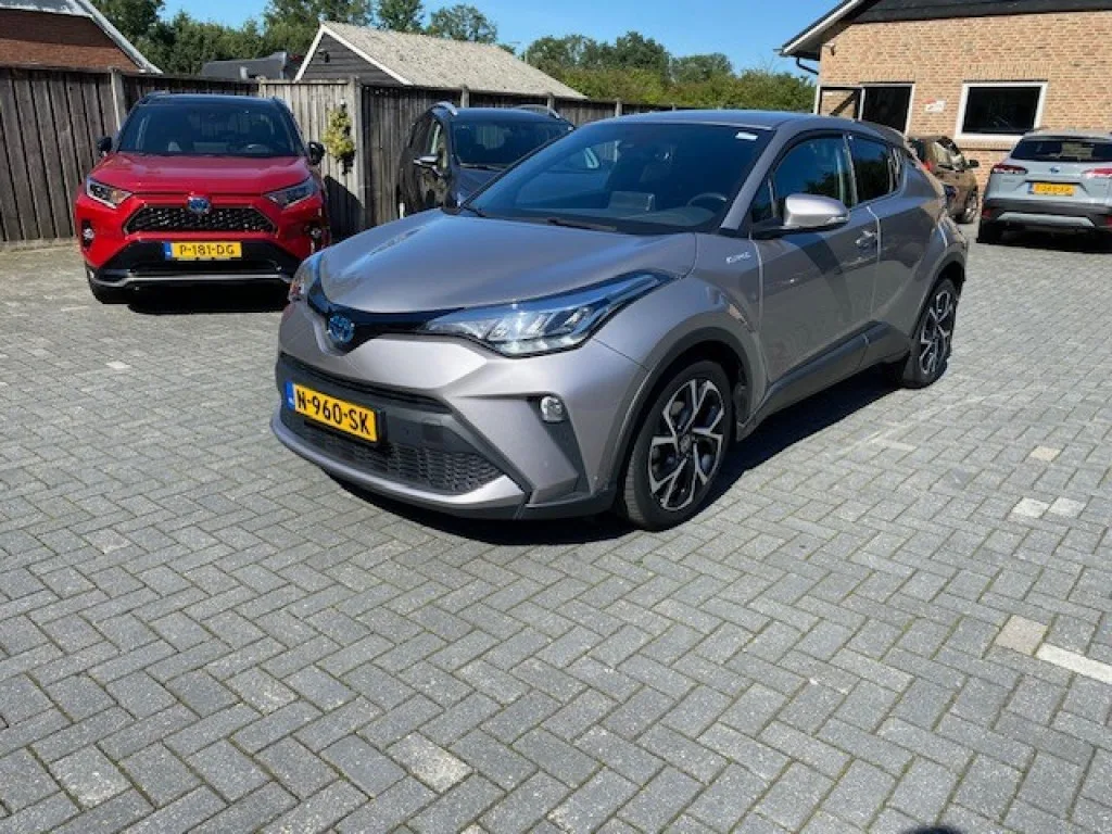 Toyota C-HR (2021) — foto 1