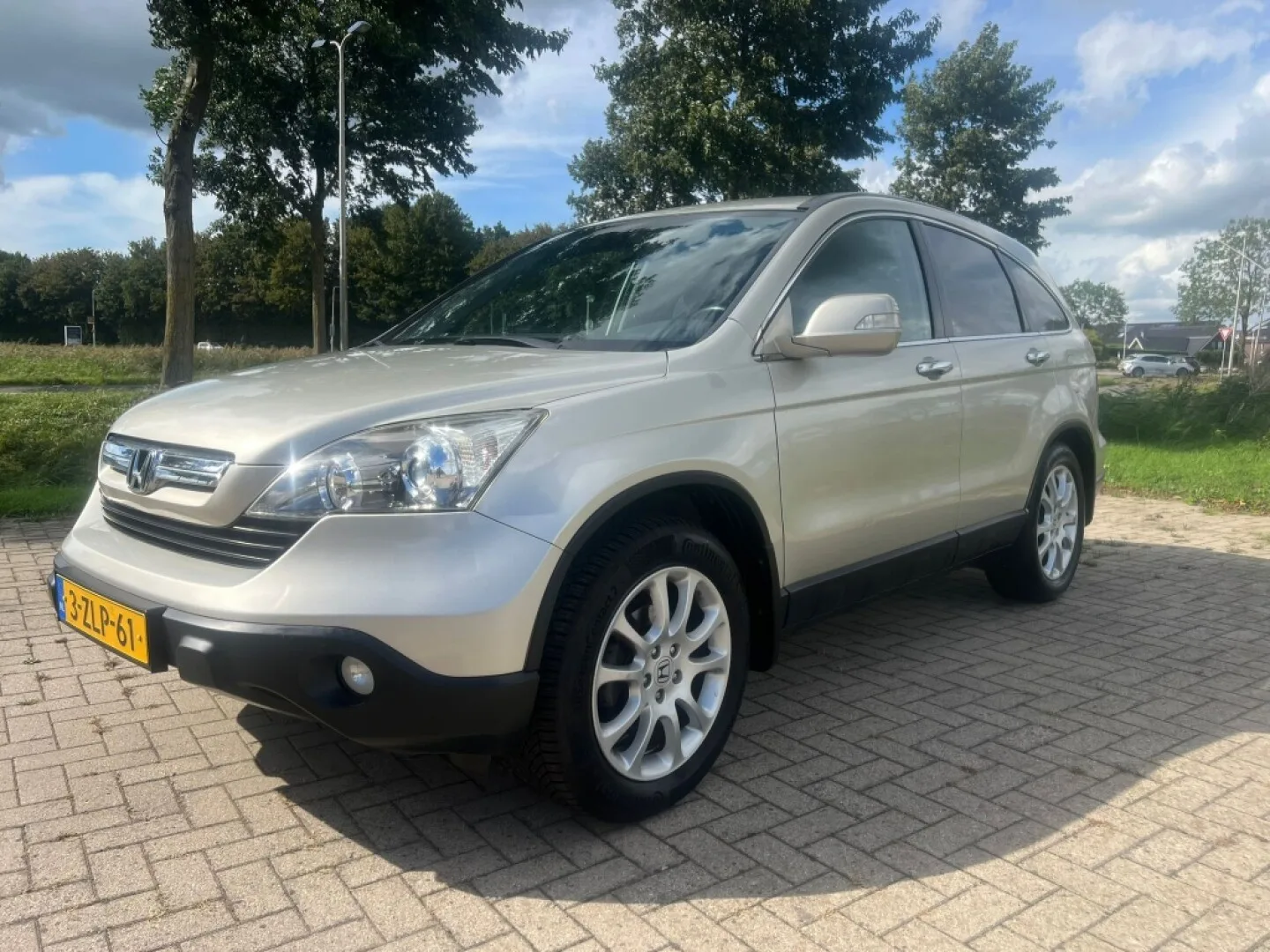 Honda CR-V (2007) — foto 1