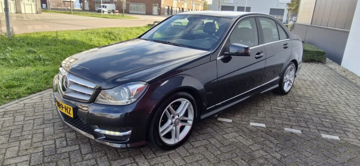 Mercedes-Benz C-Klasse (2012) — foto 1