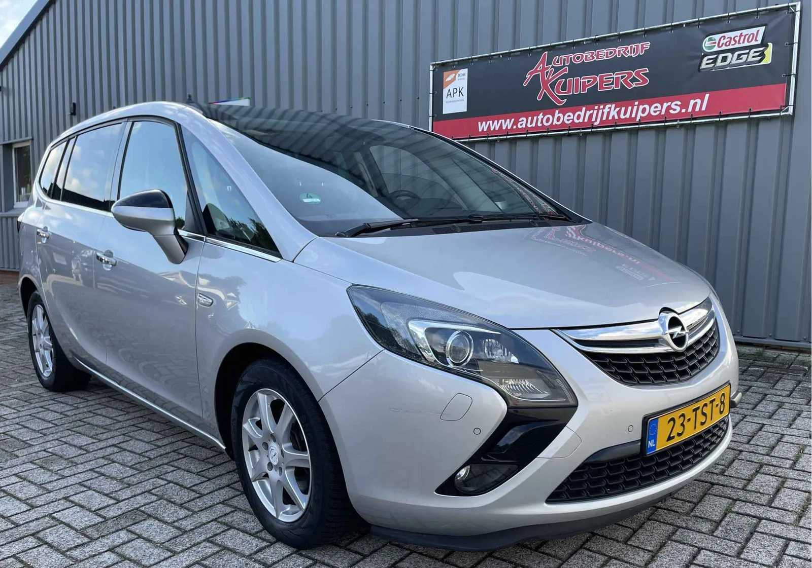 Opel Zafira (2012) — foto 1