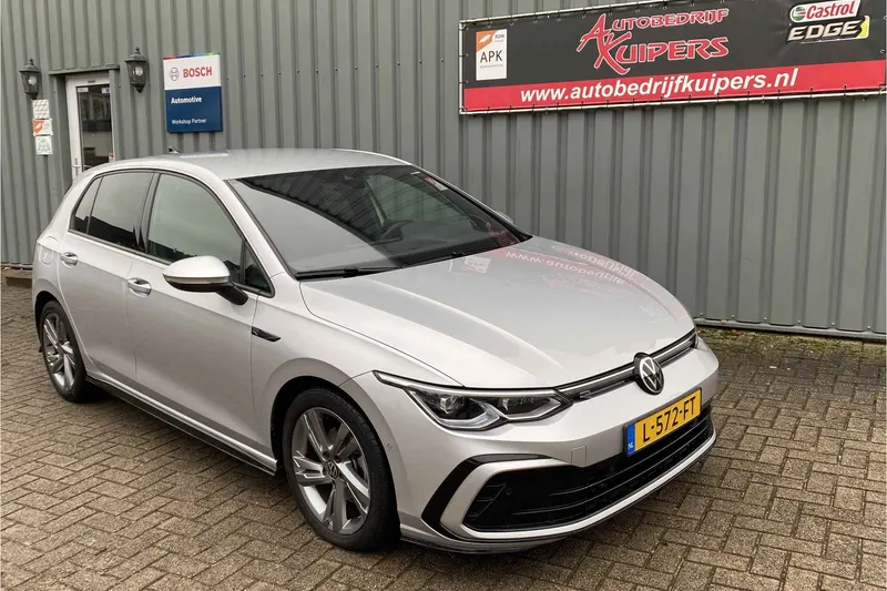 Volkswagen Golf (2021)