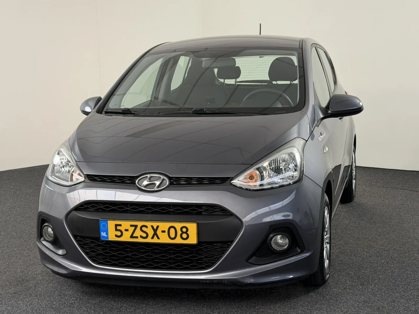 Hyundai i10 (2015) — foto 1
