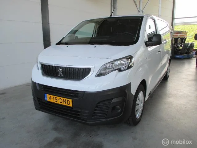 Peugeot Expert (2017) — foto 1