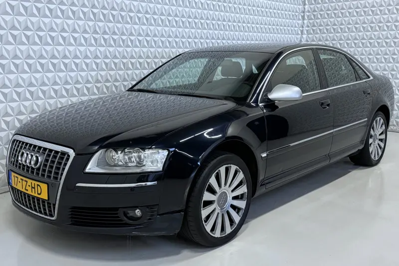 Audi A8 (2005)