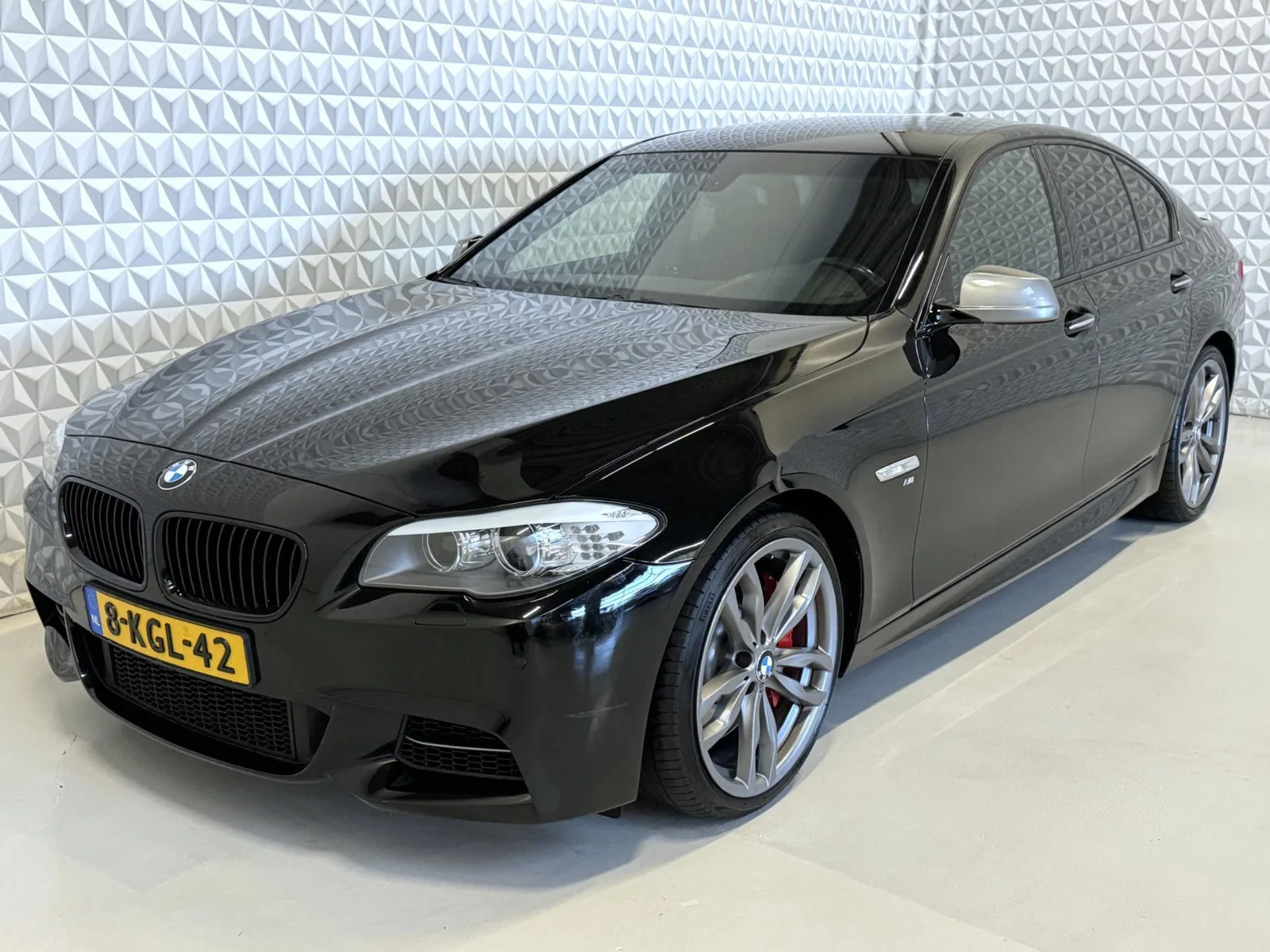 BMW 5-Serie (2013) — foto 1