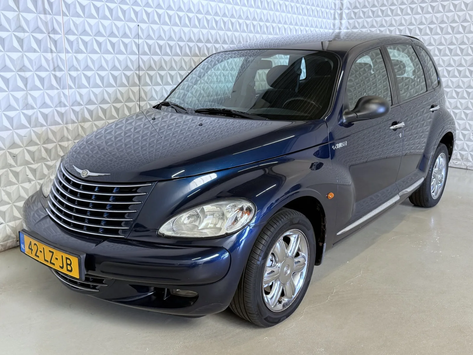 Chrysler PT Cruiser (2003) — foto 1