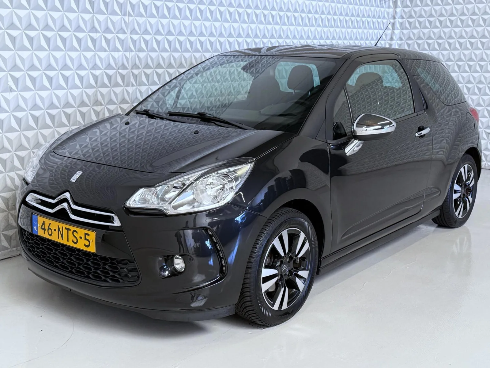 Citroën DS3 (2010) — foto 1