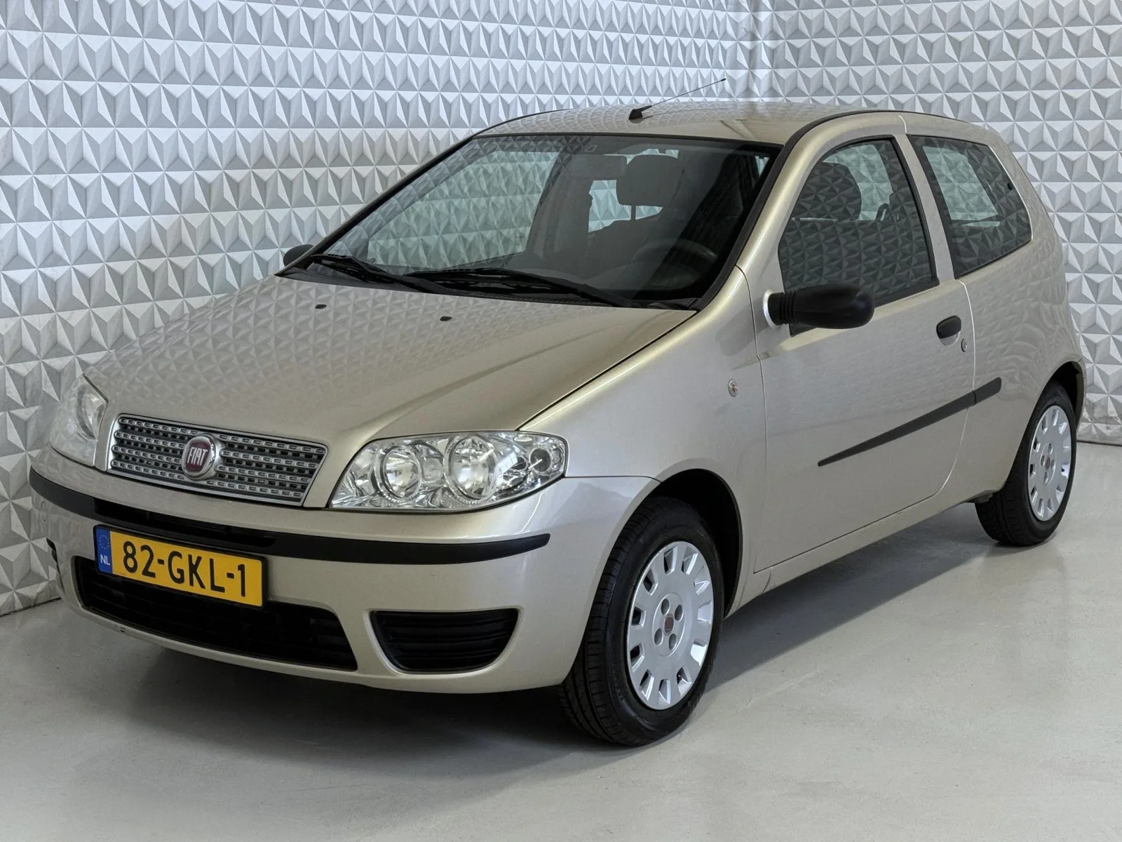 Fiat Punto (2008) — foto 1