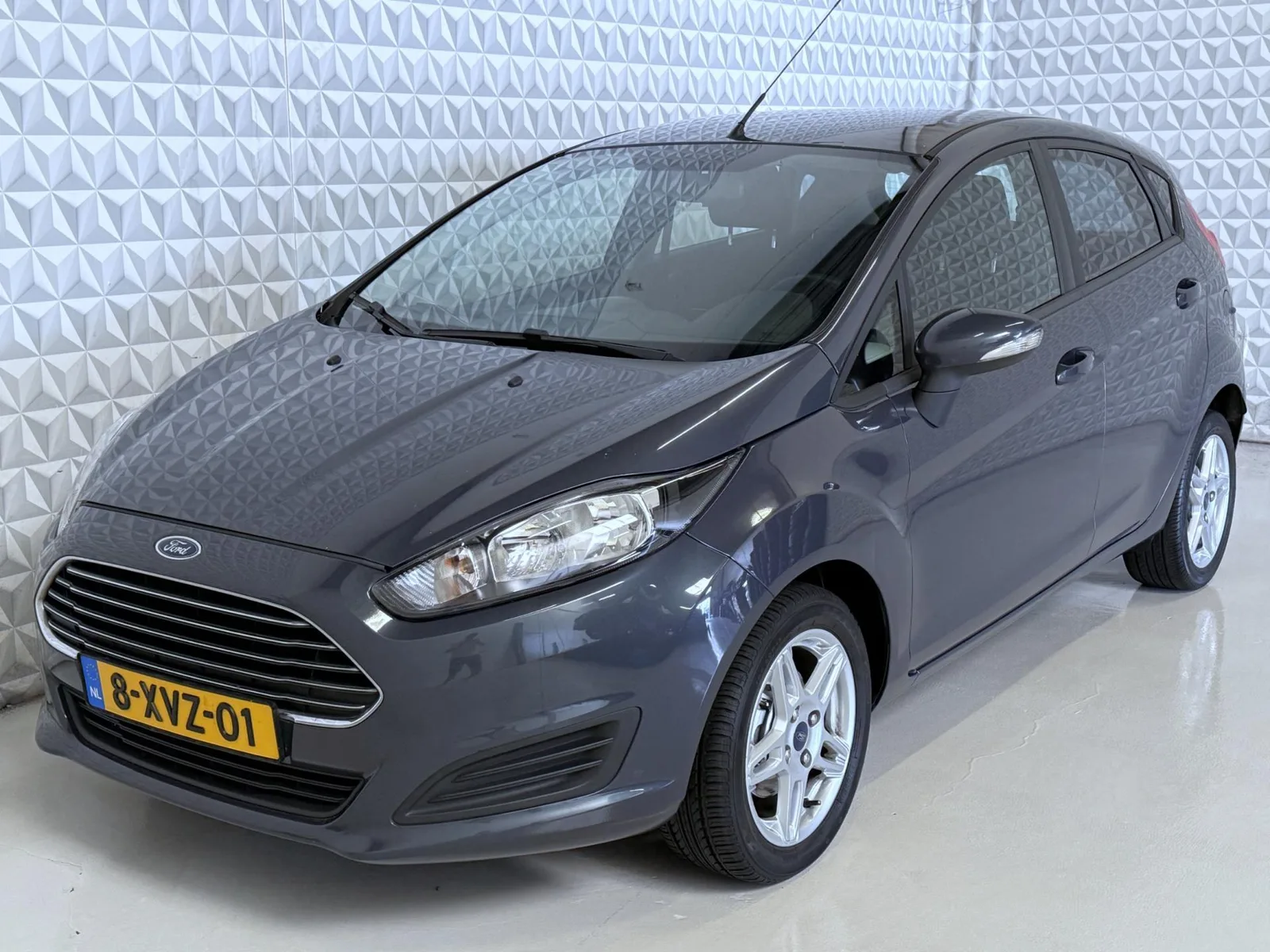 Ford Fiesta (2013) — foto 1