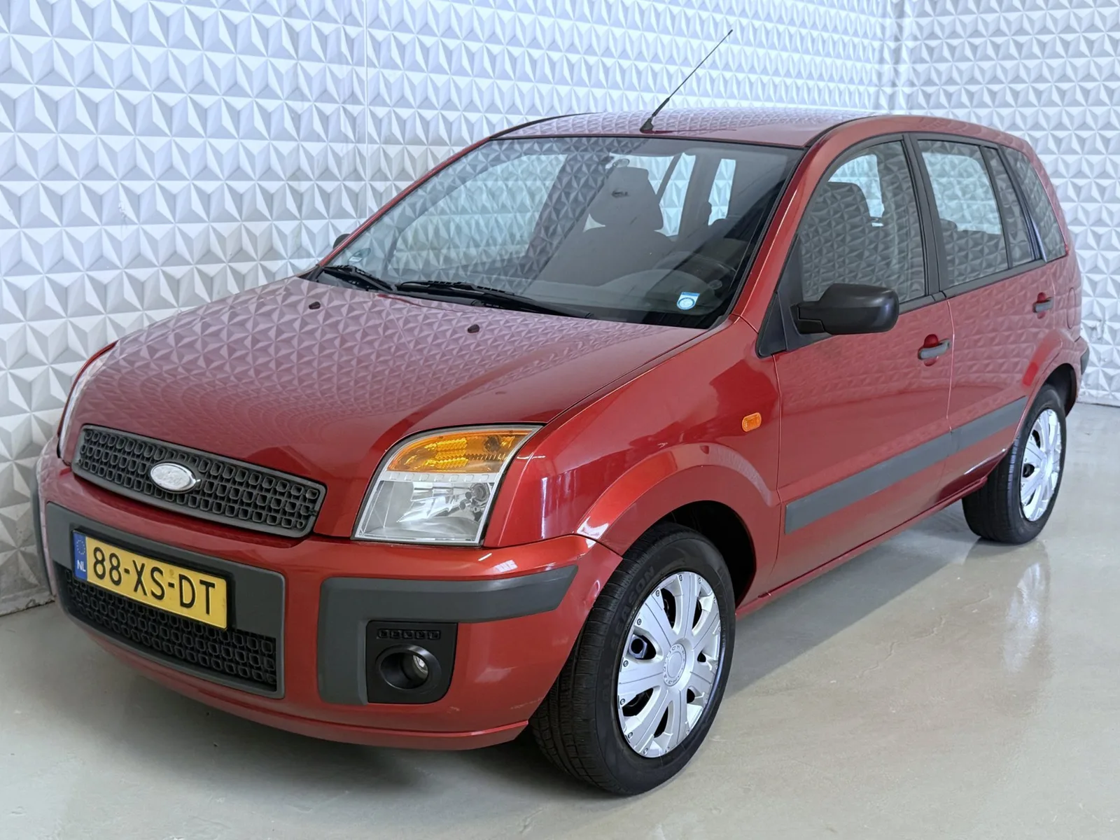Ford Fusion (2007) — foto 1